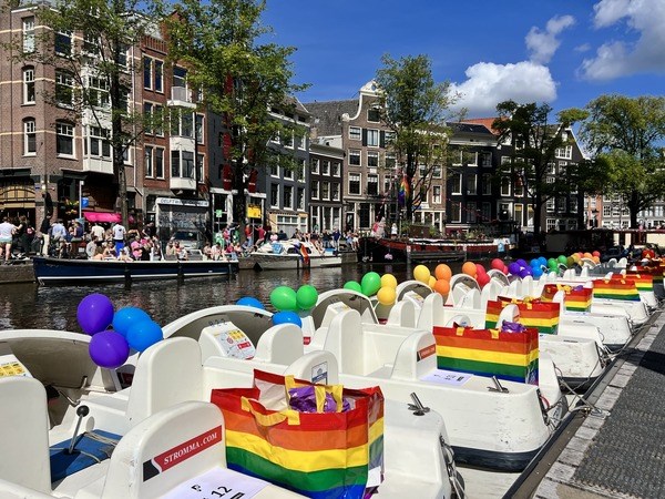 Pedal boat seats you can rent during the Canal Parade in Amsterdam 2024