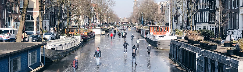 Best time to visit Amsterdam - winter_opt.jpg