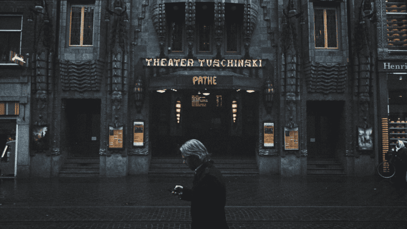 Rain in Amsterdam - Tuschinski (1).png